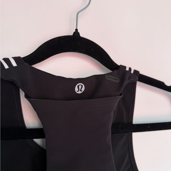 lululemon Black High-Neck Racerback Sports Bra - Picture 4 of 9